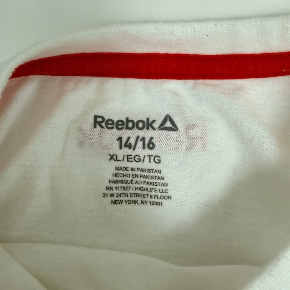 Reebok Boys Athletic Shorts/Top Set